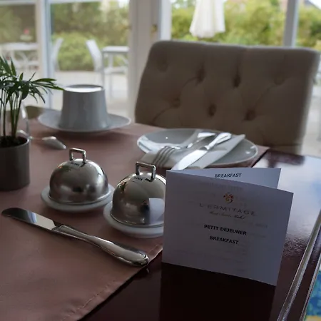 Ermitage - Mont-saint-michel فندق