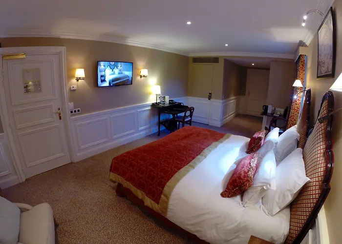 Отель Ermitage - Mont-saint-michel 5*